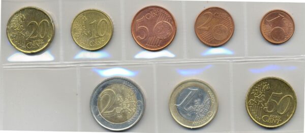 HOLLANDE (PAYS-BAS) SERIE 8 Monnaies ANNEES MIXTE
