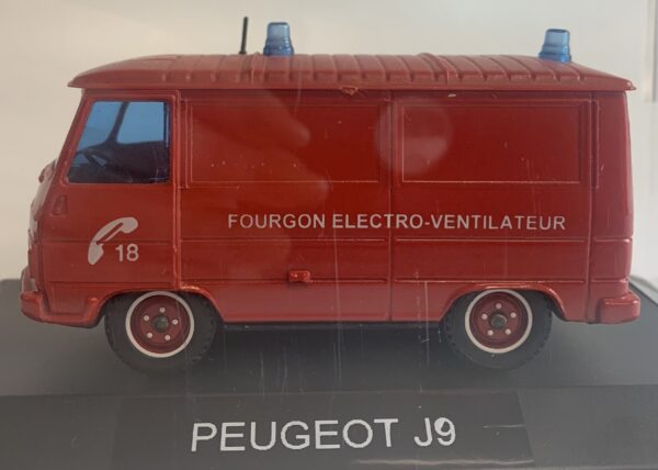 PEUGEOT J9 POMPIER FOURGON ELECTRO-VENTILATEUR 1/43 BOITE