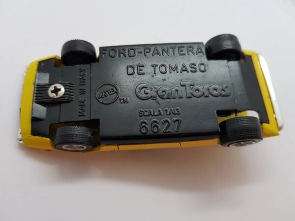 FORD PANTERA GT 4 DE TOMASO JAUNE ET NOIR MATTEL GRAN TOROS 1/43 SANS BOITE