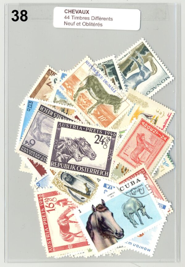 44 TIMBRES CHEVAUX DIFFERENTS NEUF ET OBLITERES *38