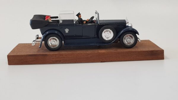 FIAT 525 N 1929 DU PAPA PIE XI VEREM 1/43 SANS BOITE