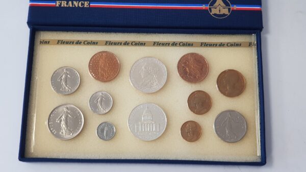 FRANCE 1987 SERIE FDC Fleur De Coin COFFRET 12 monnaies 1 centime à 100 Francs